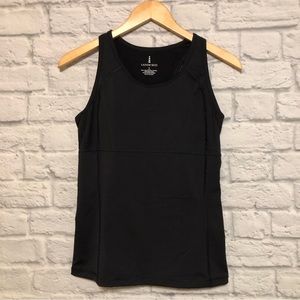 Lands End black workout tank top